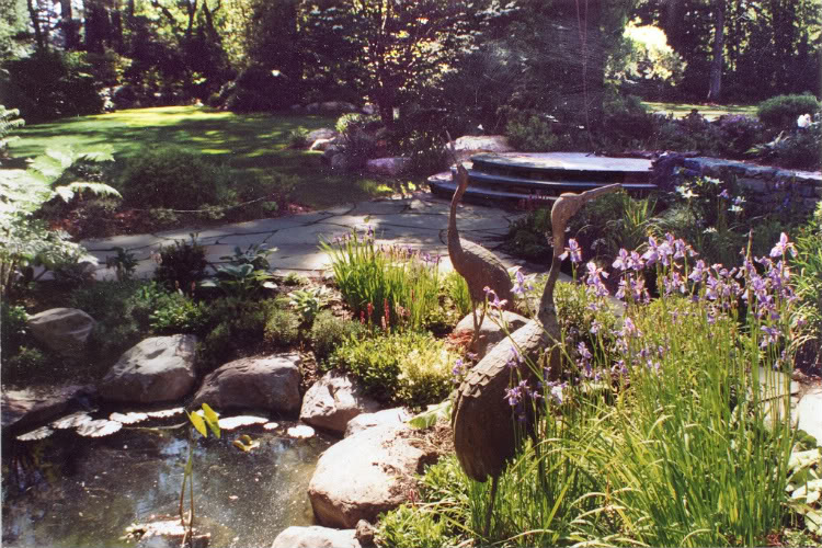 Colonial Style Garden