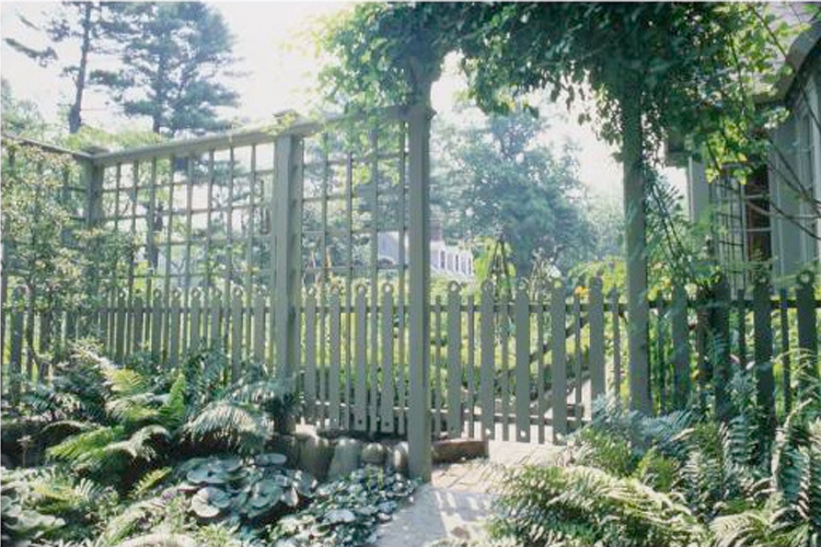 Victorian Style Garden